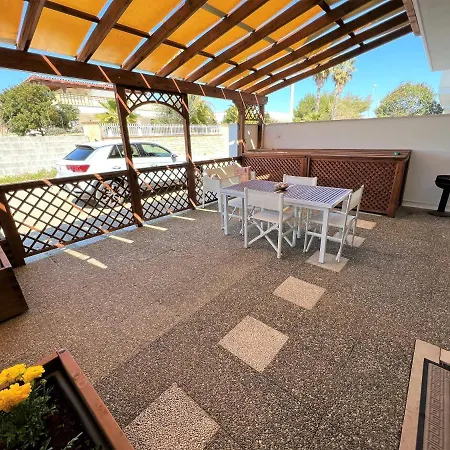 Venerina Climatizzati A 50 M Dal Mare Holiday home