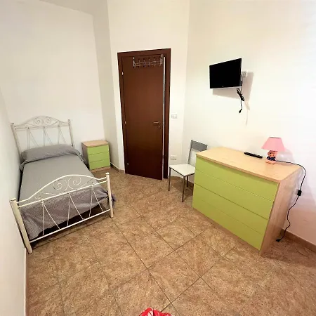 Venerina Climatizzati A 50 M Dal Mare